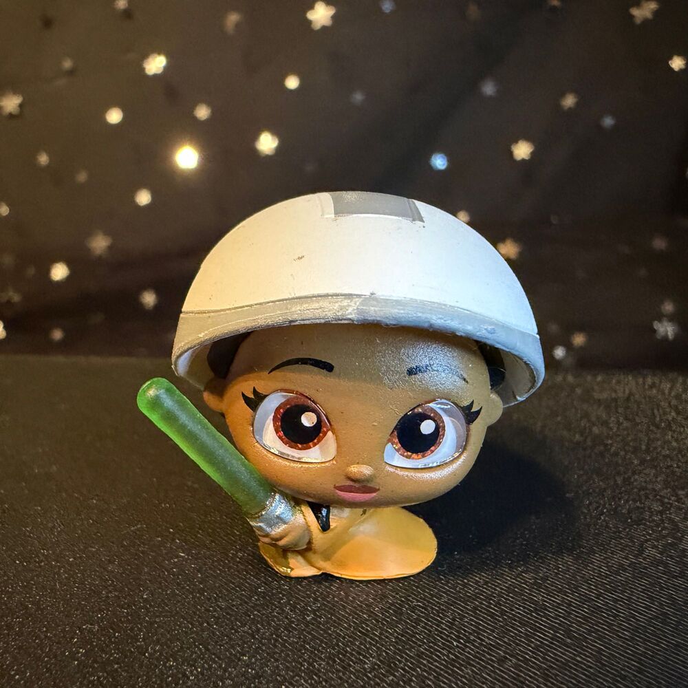 Disney Doorables Star Wars Reva Padawan Ultra Rare Figure Galaxy Peek Series 3